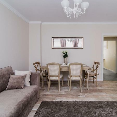 Apartament Starowka Gdansk Osiek Apartment Bagian luar foto