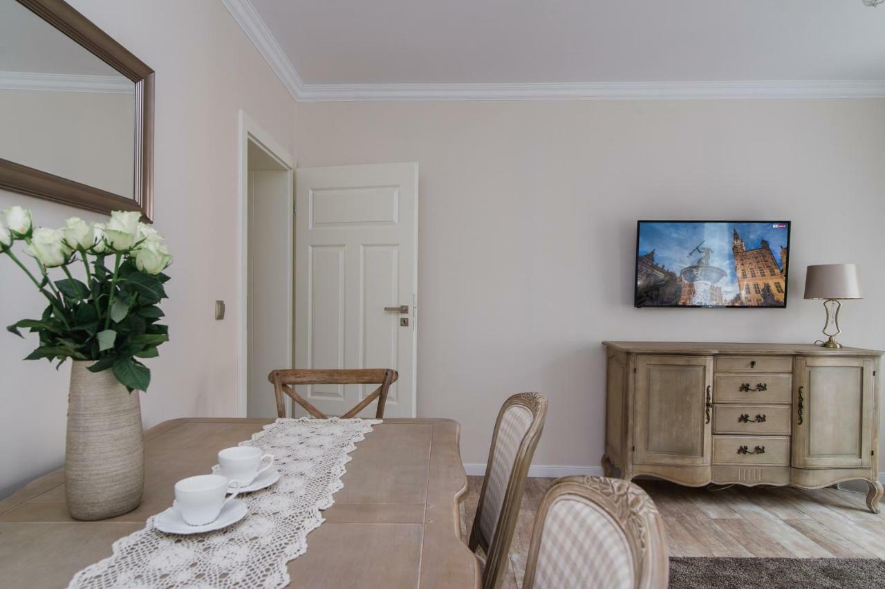 Apartament Starowka Gdansk Osiek Apartment Bagian luar foto