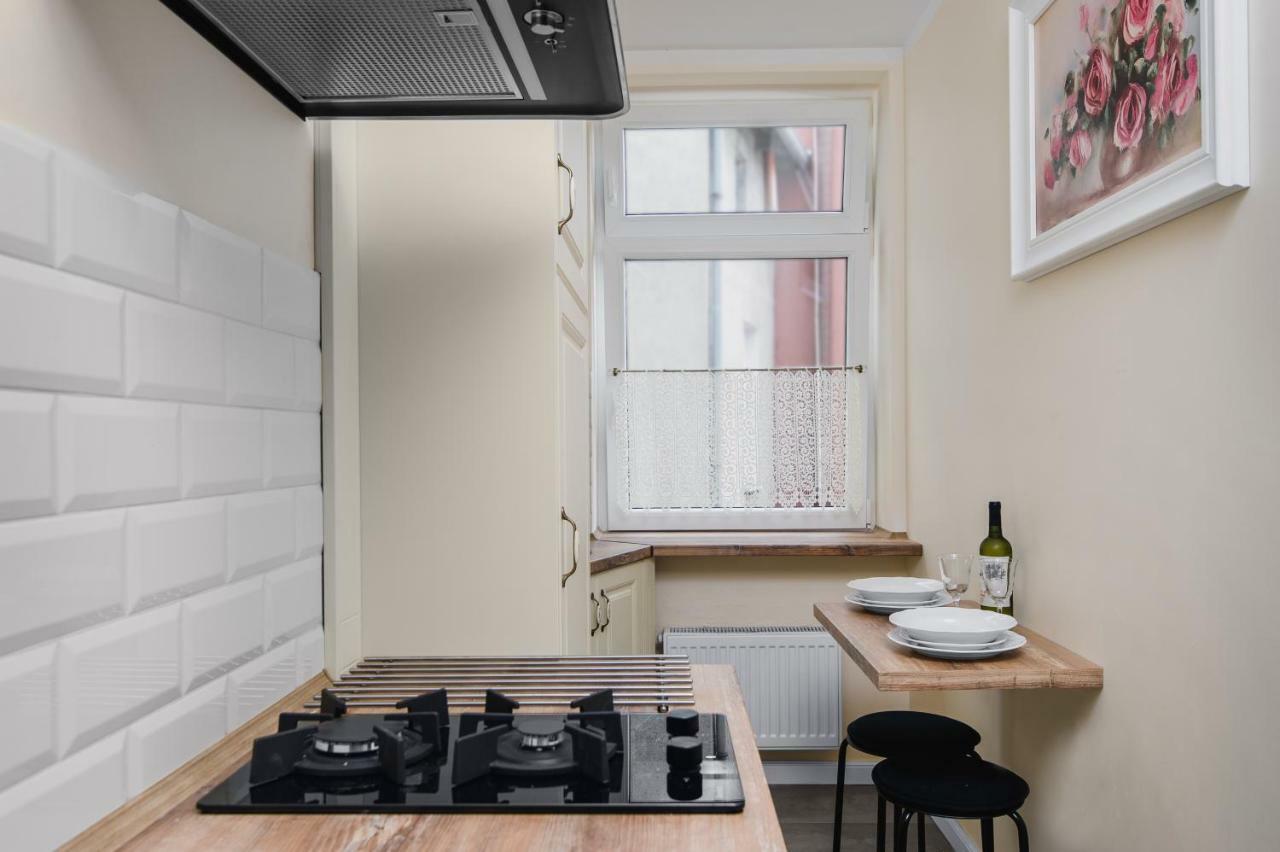 Apartament Starowka Gdansk Osiek Apartment Bagian luar foto