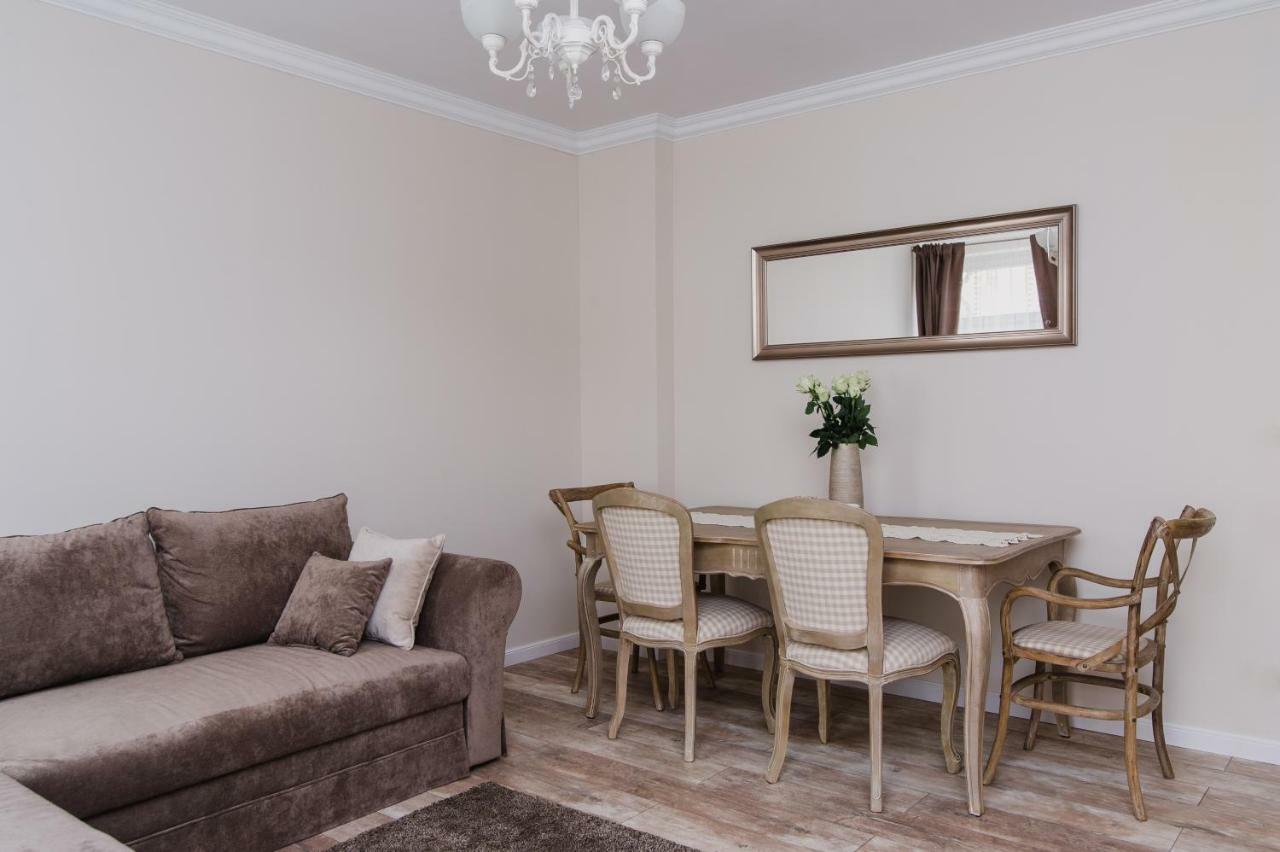 Apartament Starowka Gdansk Osiek Apartment Bagian luar foto